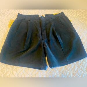 Arnold Palmer Men's Black Sports Wear Shorts. NWT Waist 34, inseam 5 1/2.